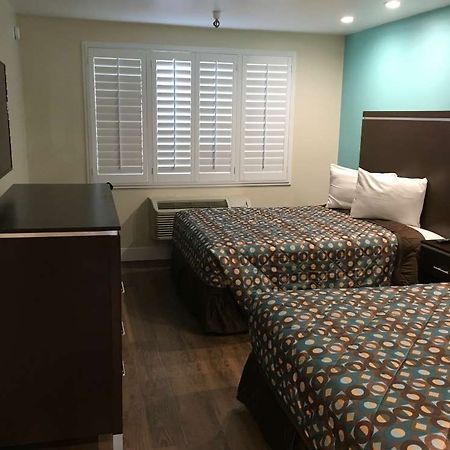 Vagabond Inn Executive - Bakersfield Downtowner Oda fotoğraf