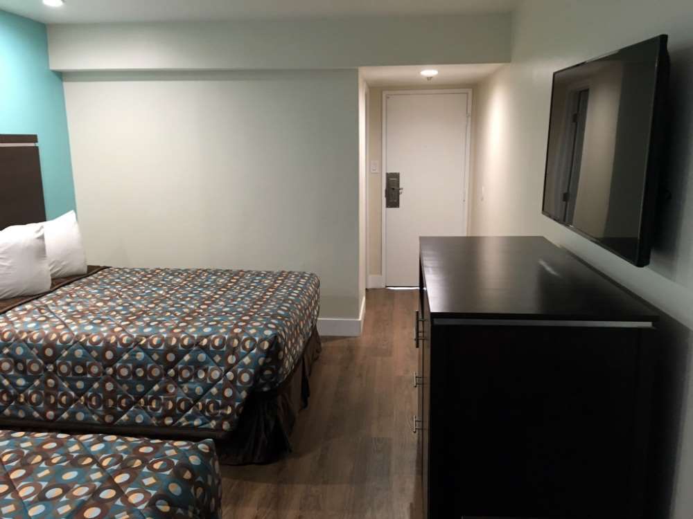 Vagabond Inn Executive - Bakersfield Downtowner Oda fotoğraf