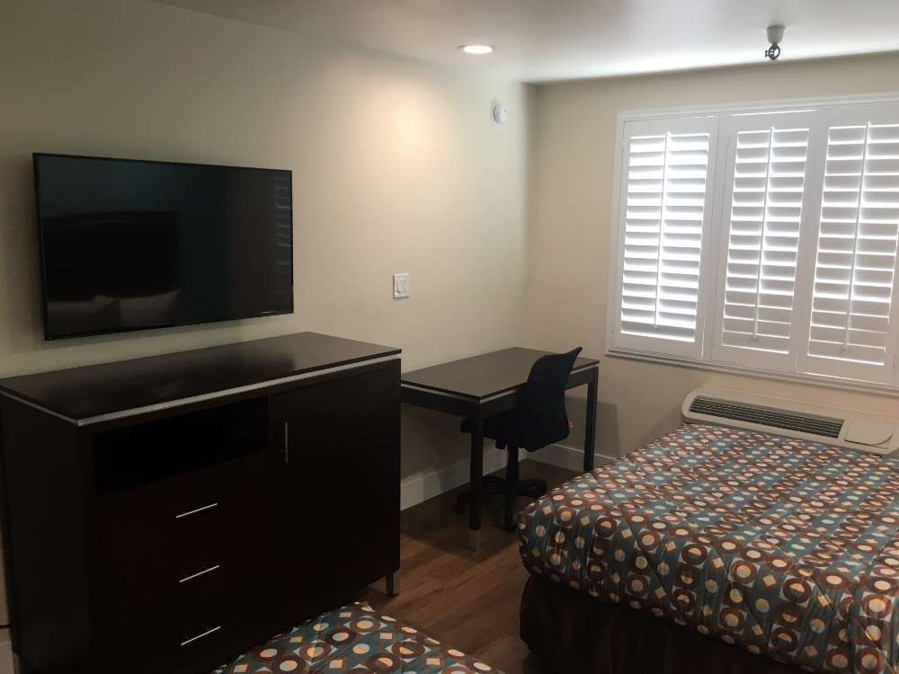 Vagabond Inn Executive - Bakersfield Downtowner Oda fotoğraf